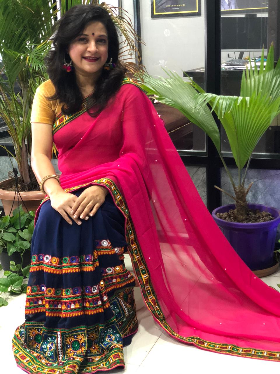 new gujarati saree